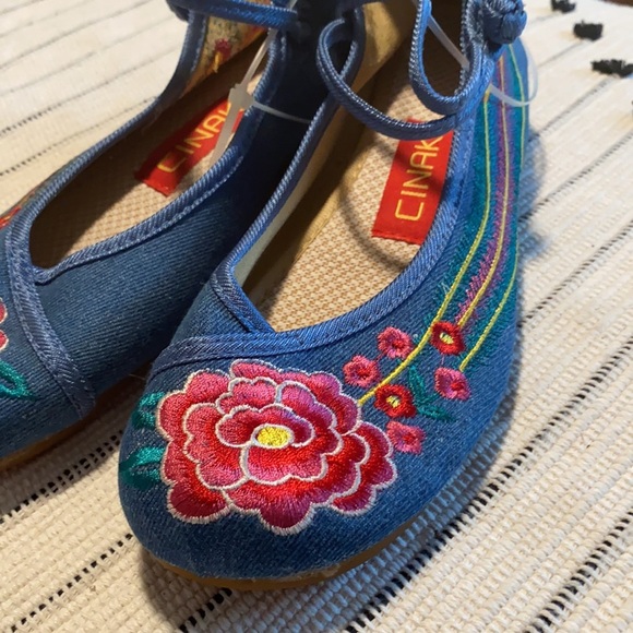 Ina Blue Embroidered Women's Flats - Picture 2 of 12